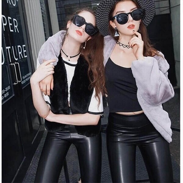 S-shaped PU Leather Leggings